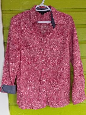 Tommy Hilfiger Red and White Paisley Button-Up Shirt Medium